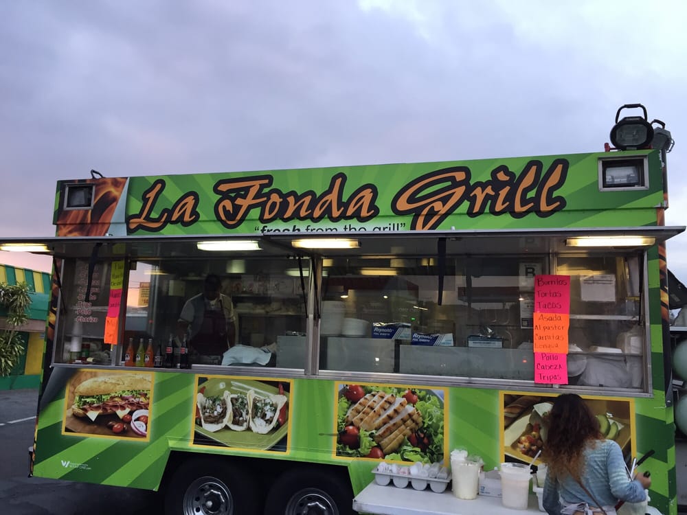 Tacos La Fonda – Taco Truck